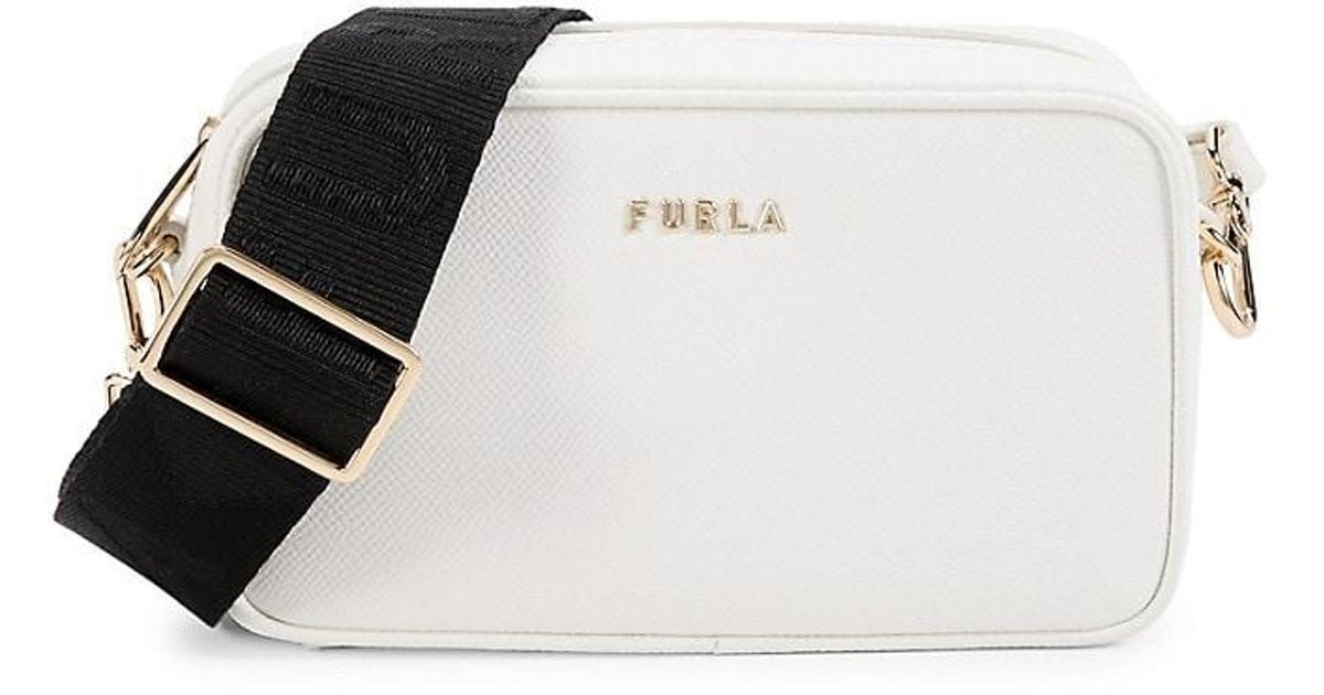 FURLA フルラ AMICA MINI CAMERA CASE FURLA（フルラ）の「FURLA AMICA MINI CAMERA CASE（ショルダー