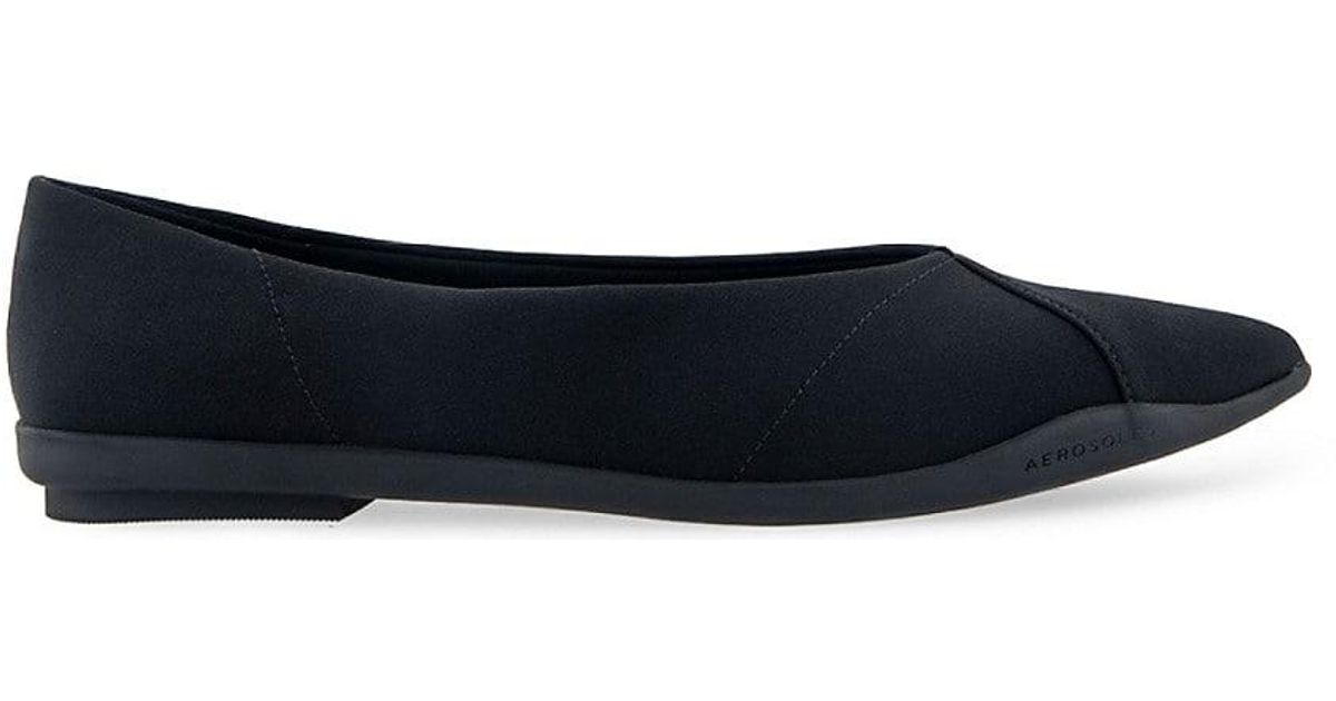 Aerosoles hotsell navy flats