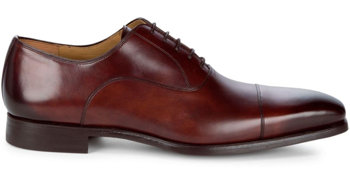 Magnanni Almond Toe Leather Oxfords in 
