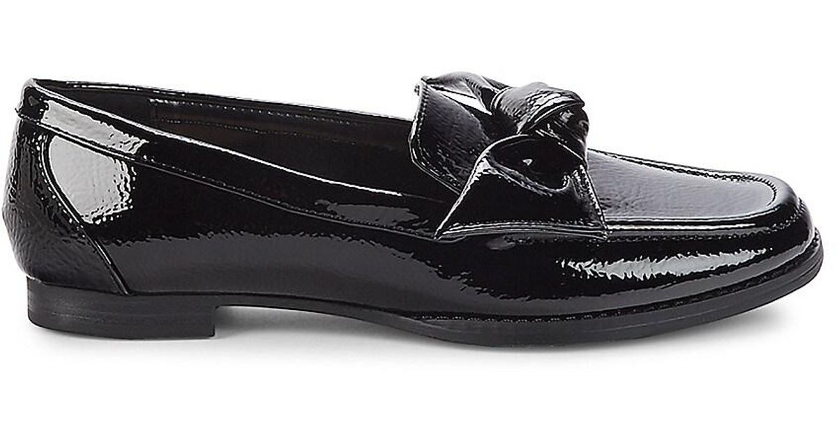 bandolino loafers