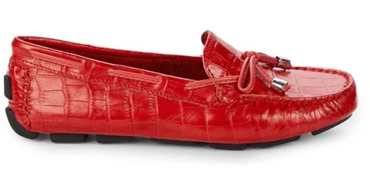 crocs for driving