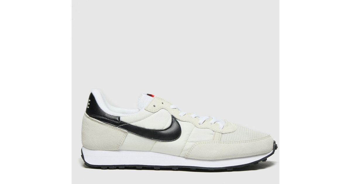 nike challenger beige