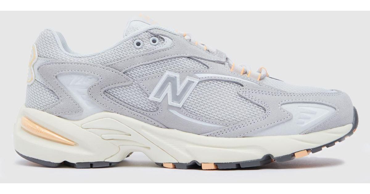 New Balance Suede 725 Trainers in Light Grey (Grey) for Men | Lyst UK