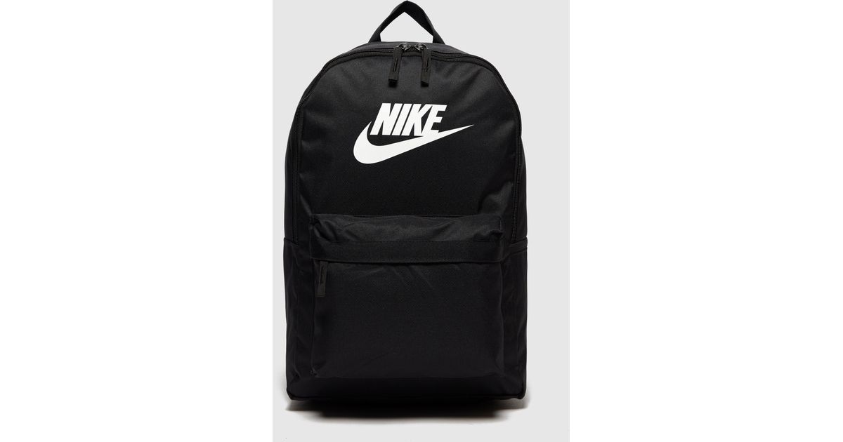 nike black heritage backpack