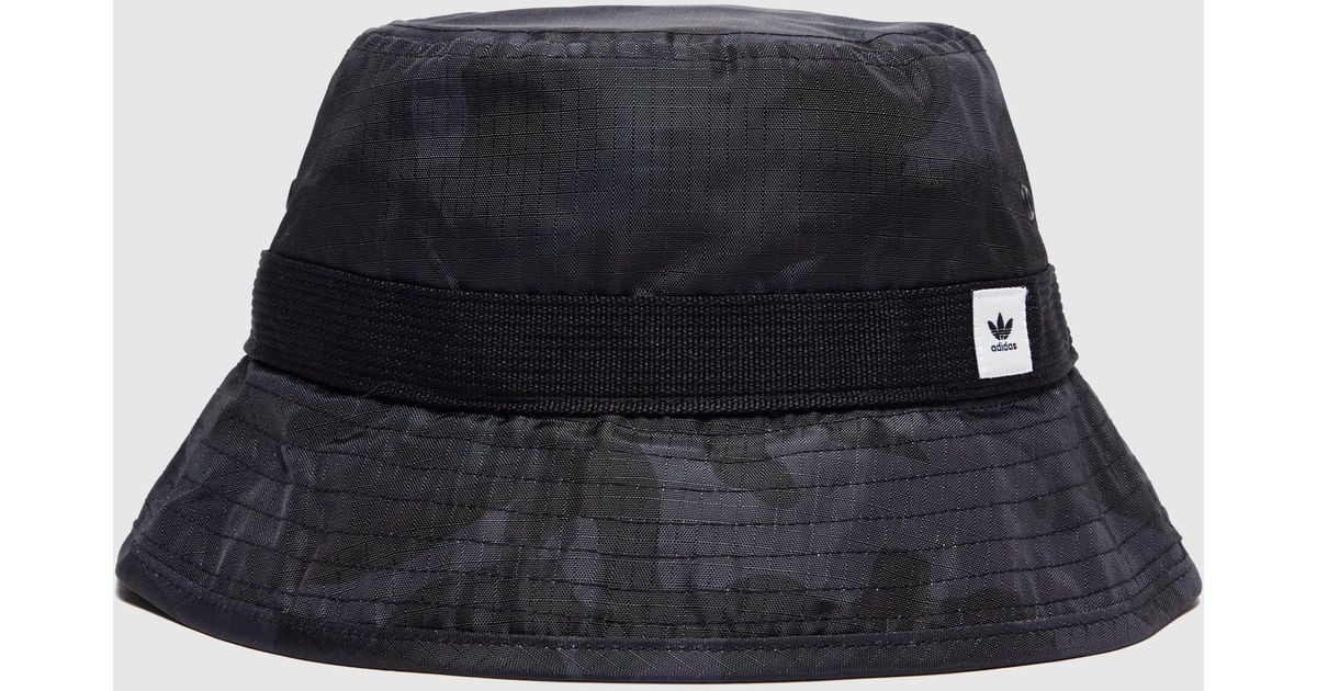 street camo bucket hat