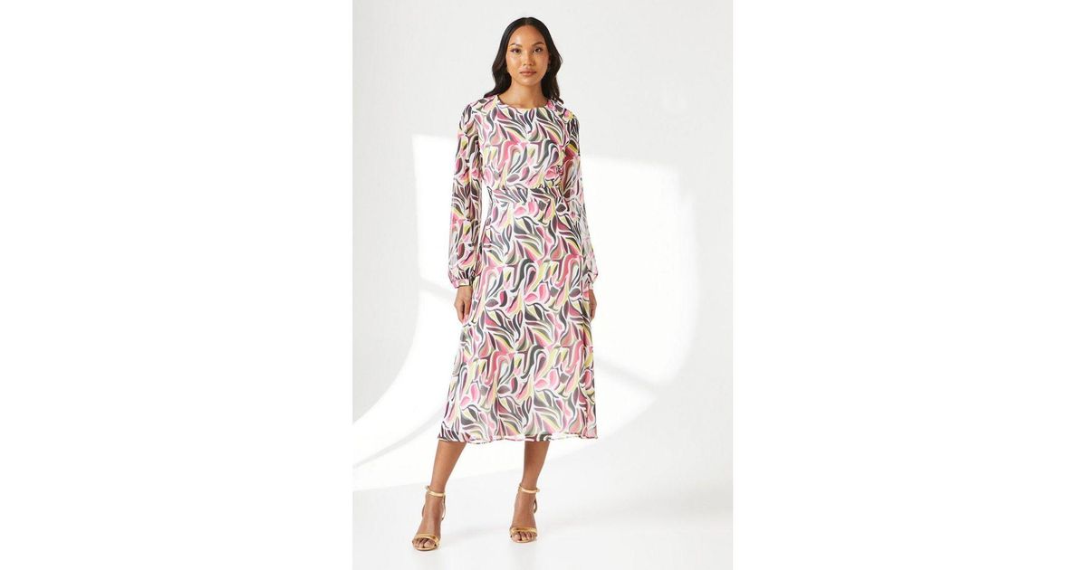 debenhams cream dress Debenhams drops 25% off 'non-crease' spring wedding guest dress that 'cinches the waist'