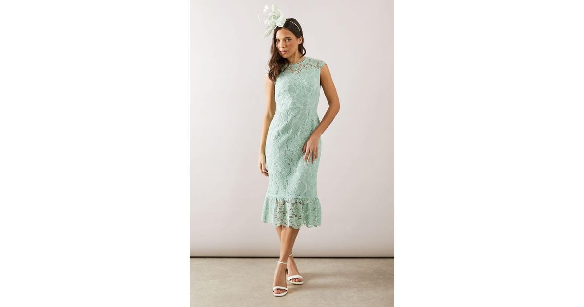 Wallis Petite Cap Sleeve Flute Hem Lace Pencil Dress in Green | Lyst UK