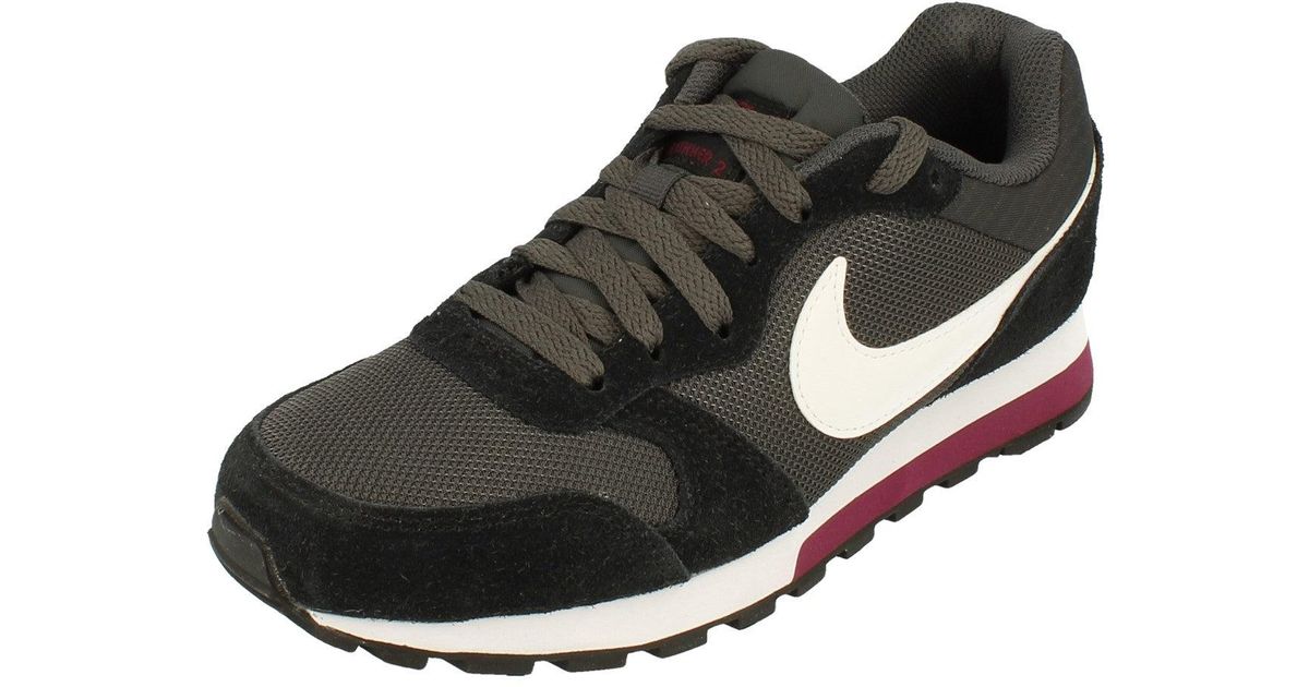 Nike Md Runner 2 Trainers in Black Lyst UK