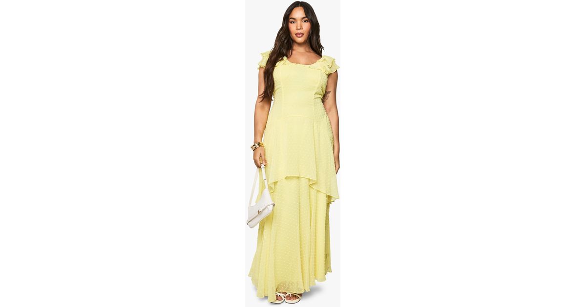 Boohoo Plus Dobby Chiffon Tiered Maxi Dress in Yellow | Lyst UK