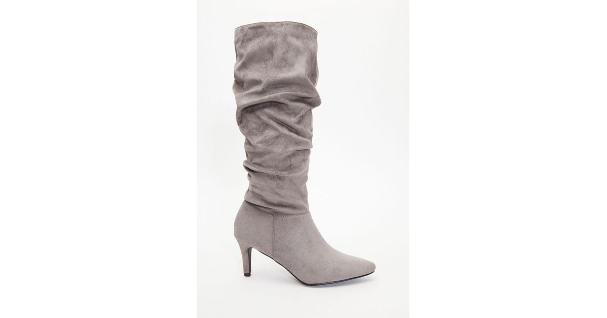 Quiz grey deals boots