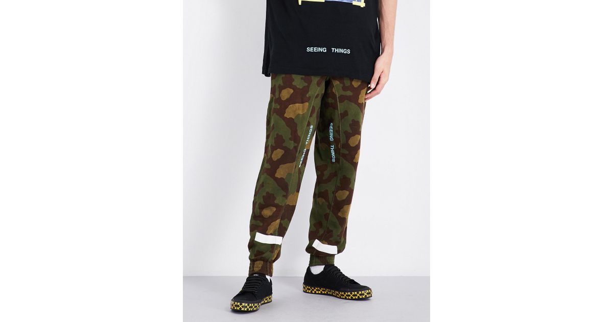 camo jogging bottoms
