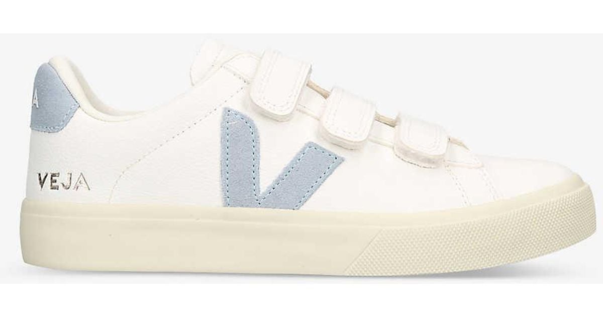 Veja Women s Recife Leather Low top Trainers in Natural Lyst UK