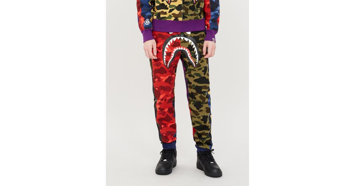 A Bathing Ape Mix Camo Shark Crazy Slim Sweat Pants in Red for Men