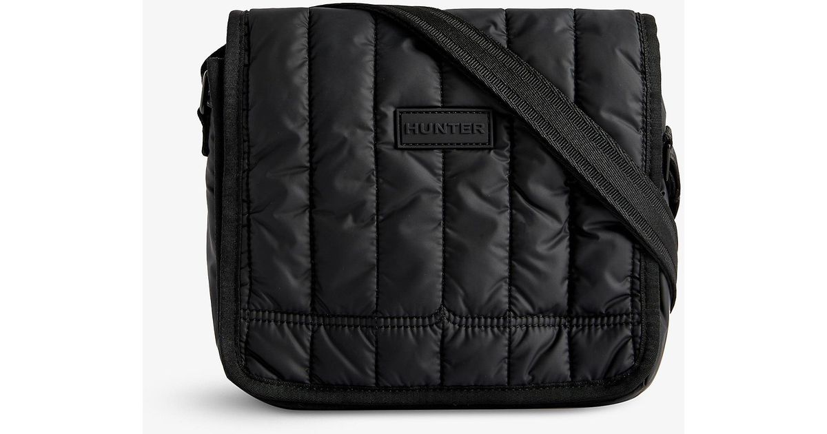 【HUNTER】Intrepid padded mini cross bag Amazon.com: Hunter INTREPID PUFFER MINI CROSSBODY Crossbody