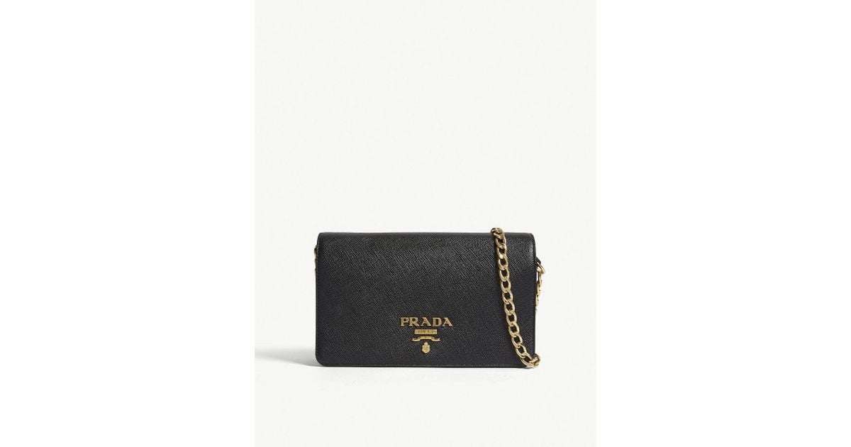 Amazon.com: Prada, Pre-Loved Black Saffiano Compact Wallet, Black : Luxury  Stores