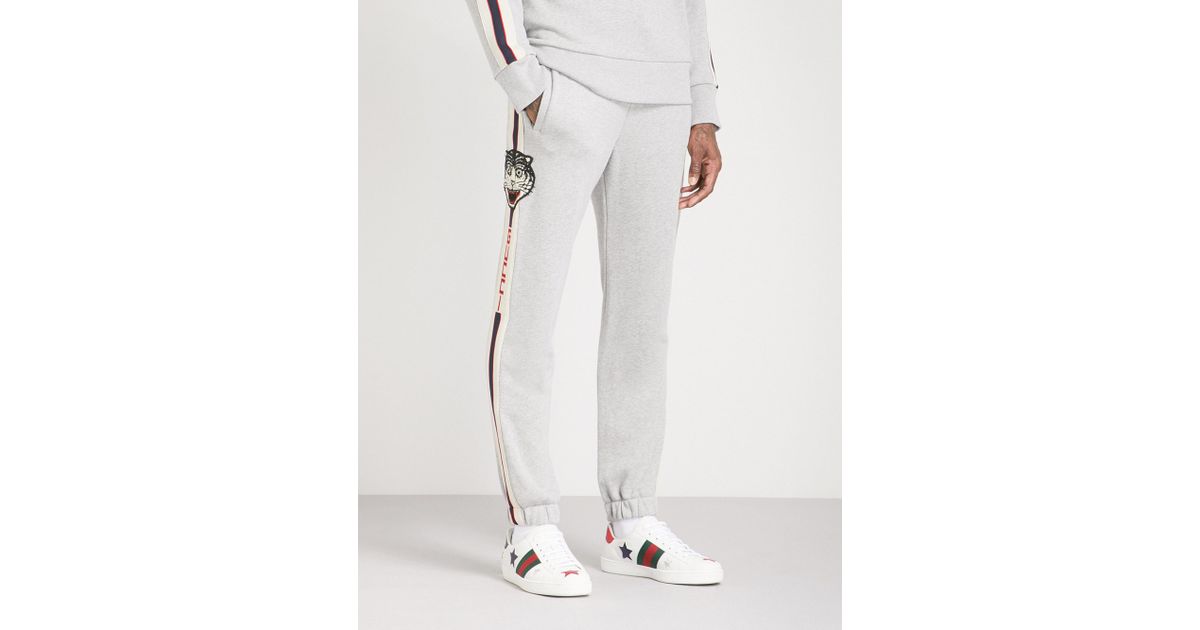 gucci tiger sweatpants