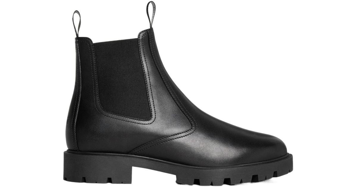 CELINE 25S CHELSEA BOOTS CLASSIC 45MM IN BLACK CALFSKIN main image 0