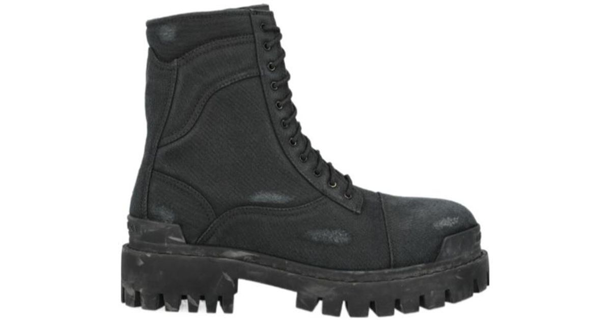 Balenciaga Strike Lace-Up Boots in Black for Men | Lyst