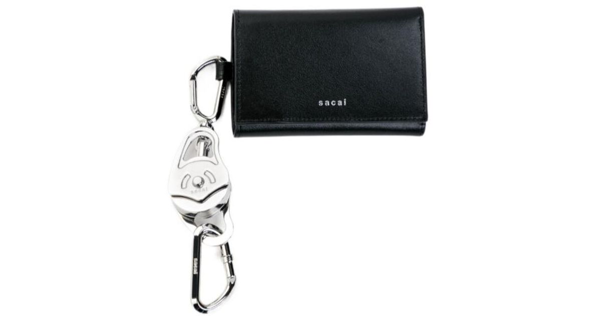 Sacai Carabiner-Detail Trifold Wallet in Black for Men | Lyst UK