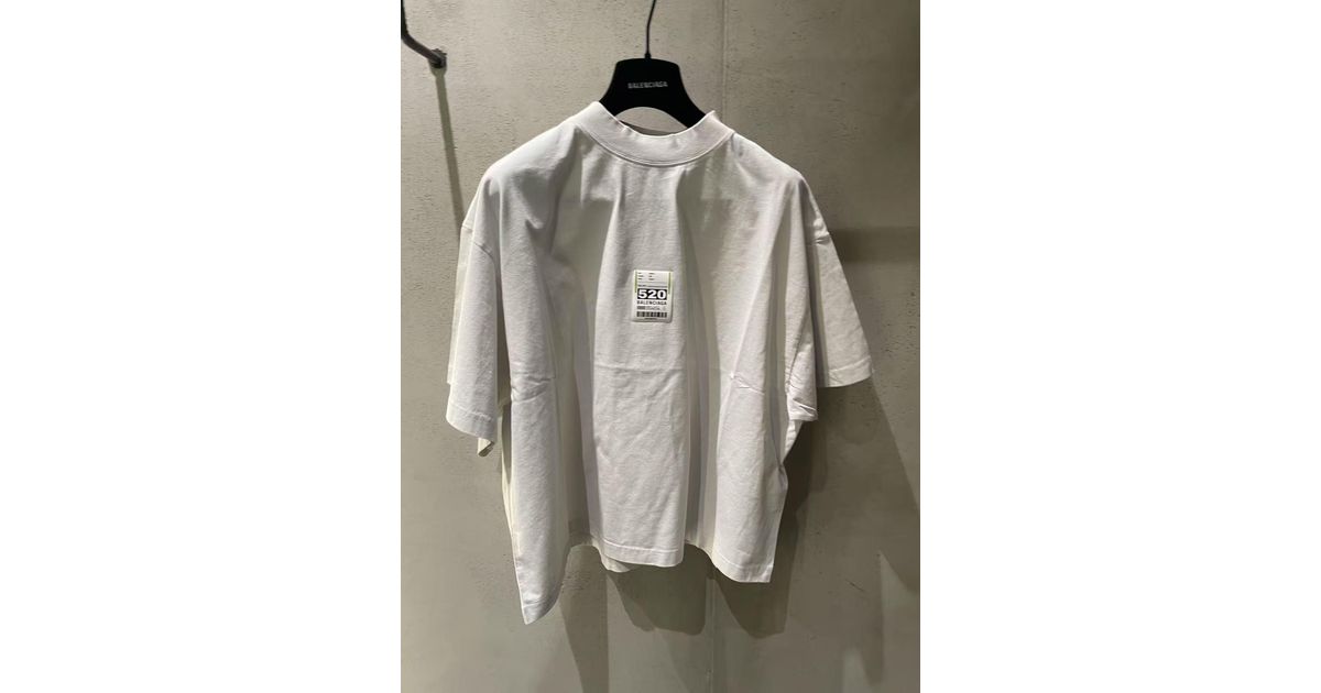【送料込 BALENCIAGA★Airport Tag クロップドTシャツ Balenciaga Airport Tag Cropped T-Shirt in Brown | Lyst