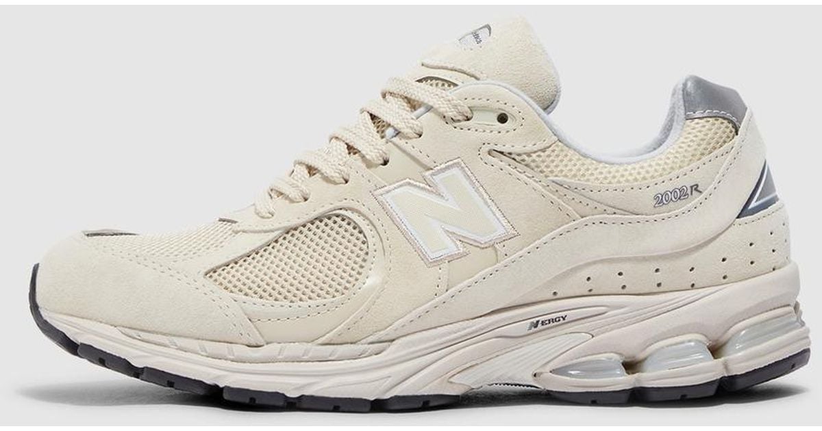 New Balance 2002r Sneaker in White for Men Lyst UK