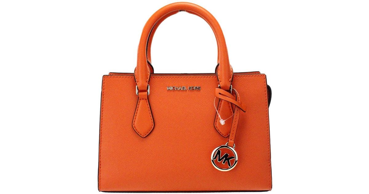 michael-kors--Sheila-Small- 
