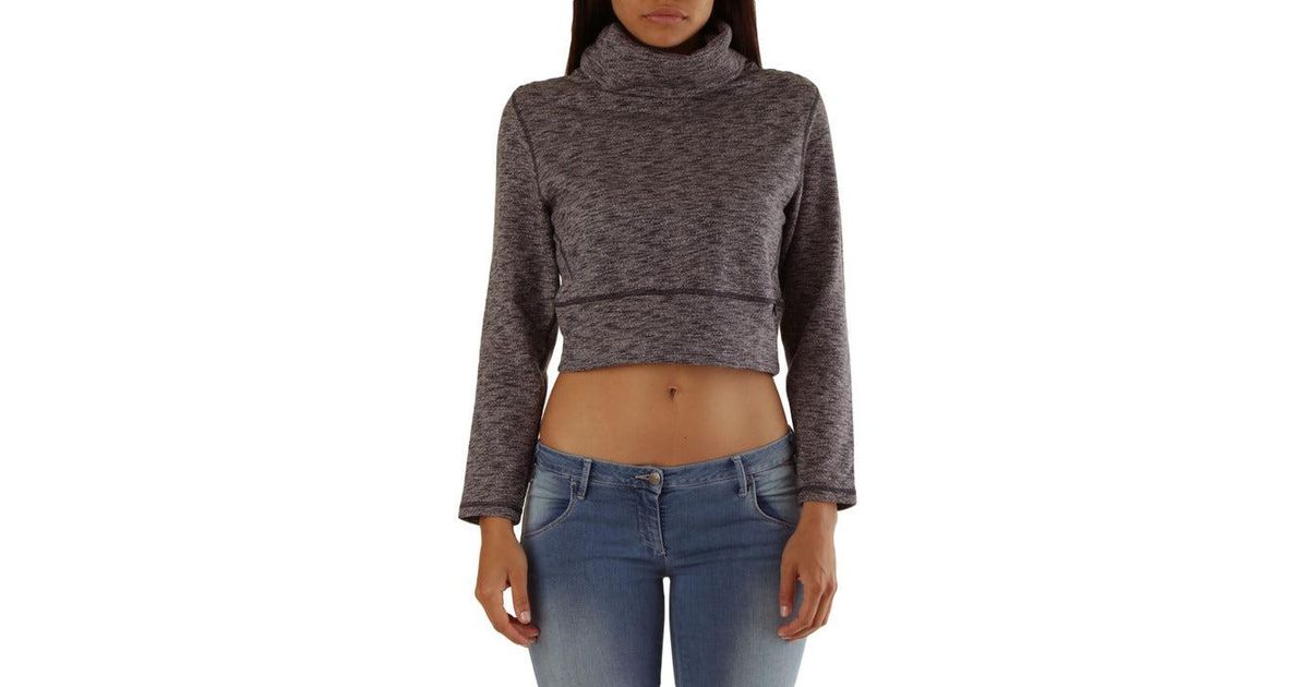 top met turtleneck