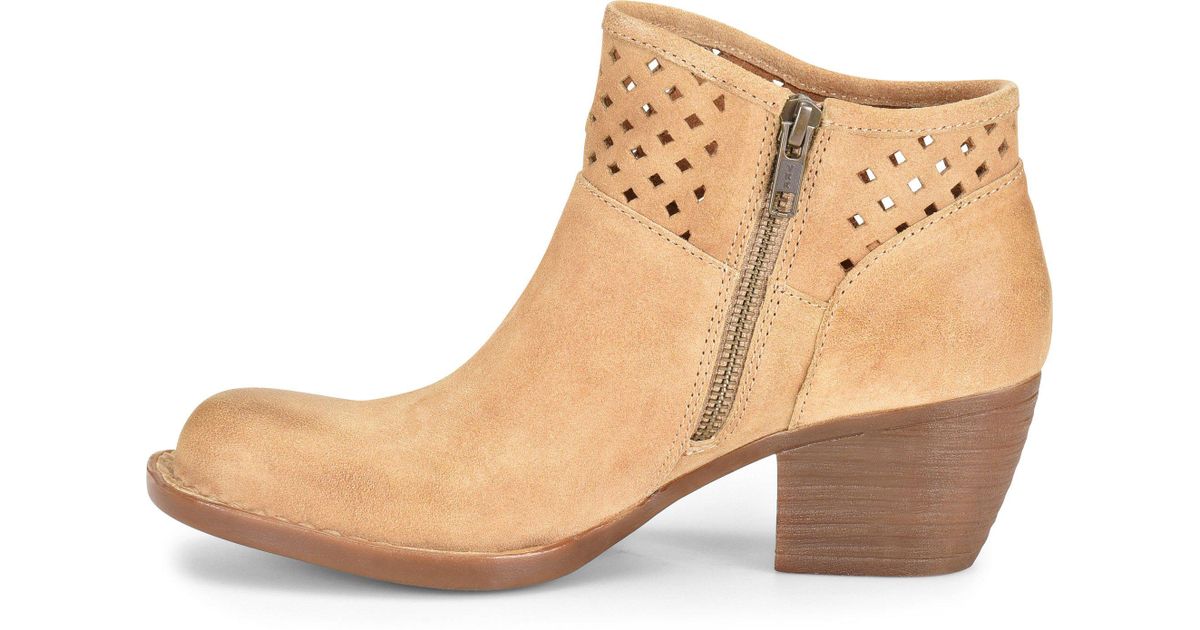 born winema bootie