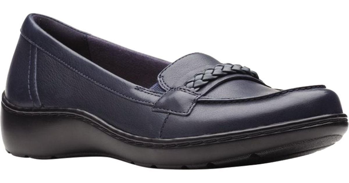clarks pure viola trim loafer