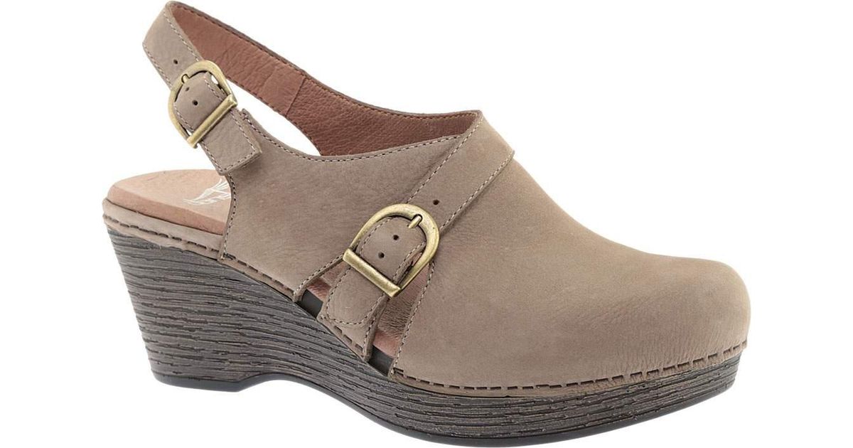 nike pegasus running shoes womens