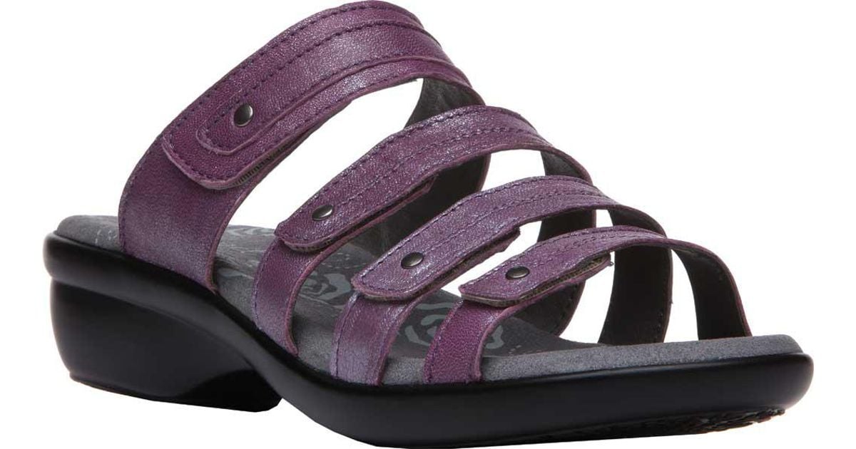 propet aurora sandals