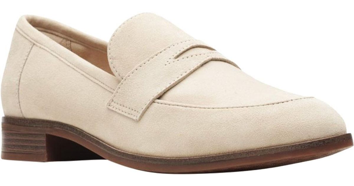 clarks women's trish driving style loafer