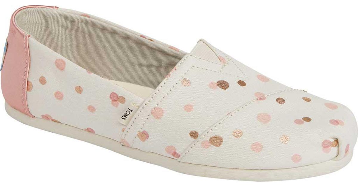 toms pale blush metallic dots