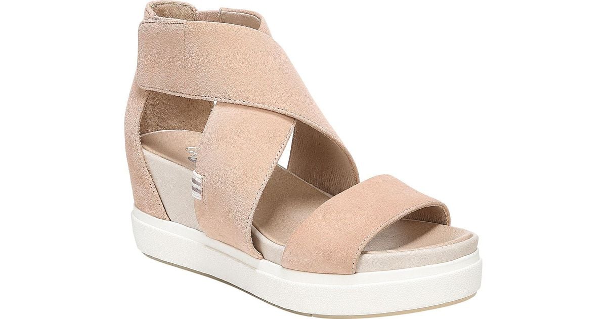 women's vida hooded low heel sandal