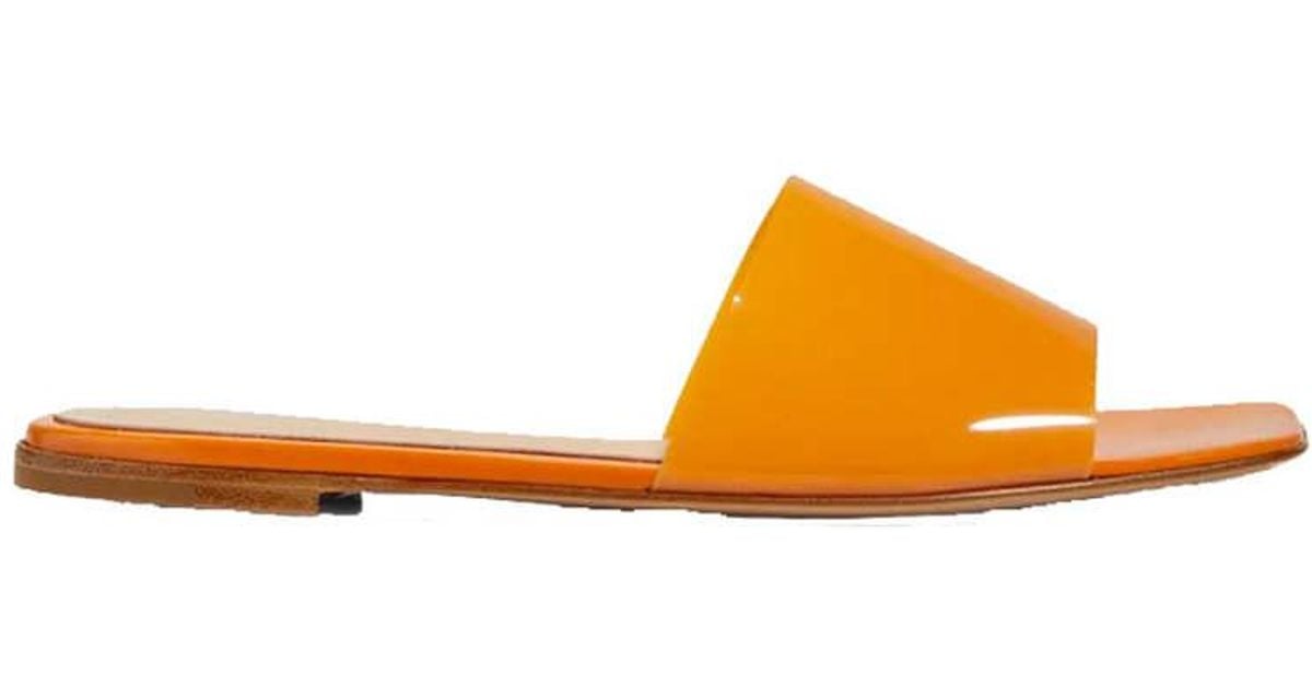 Gianvito Rossi Vernice Glass Flat Sandals in Orange | Lyst