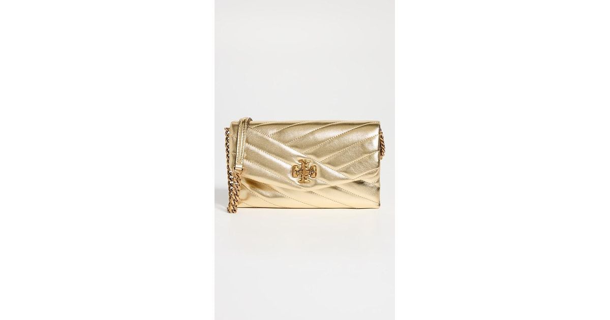 Tory Burch Kira Chevron Metallic Wallet Chain in Natural | Lyst