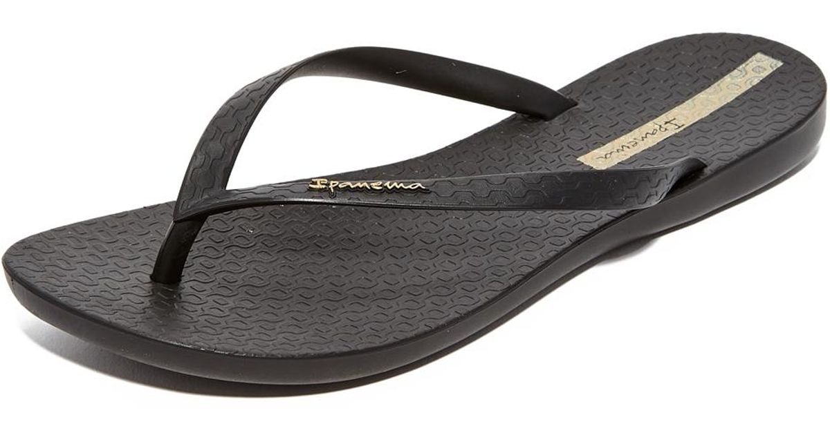 ipanema wave flip flops