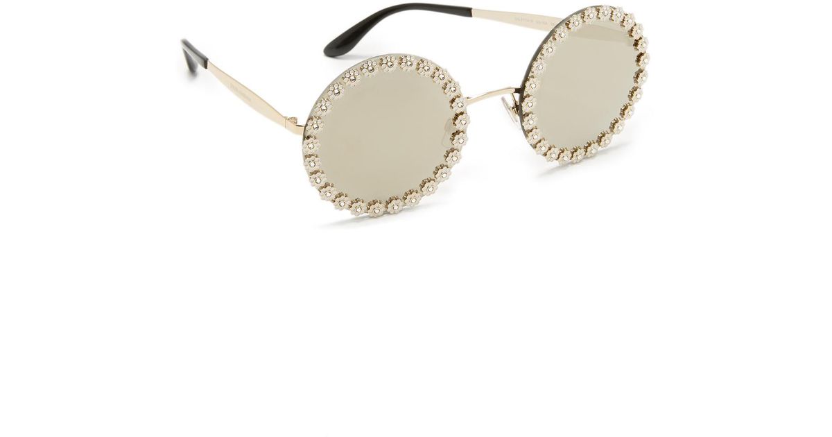 Dolce & Gabbana Daisy Round Sunglasses in White | Lyst
