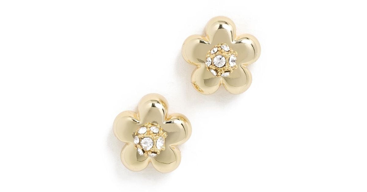 【関税込み】Daisy Enamel Micro Earrings - Marc Jacobs -  Marc Jacobs Daisy Micro Earrings in White | Lyst