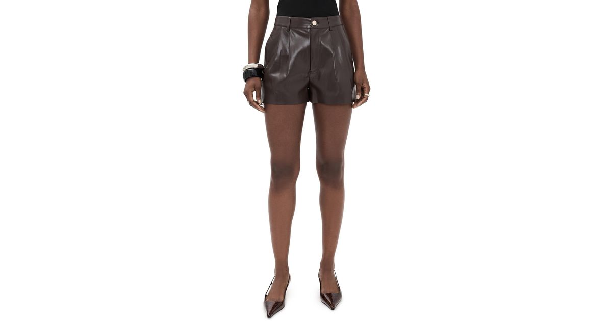 Alice + Olivia Conry Faux Leather Pleated Shorts in Black | Lyst