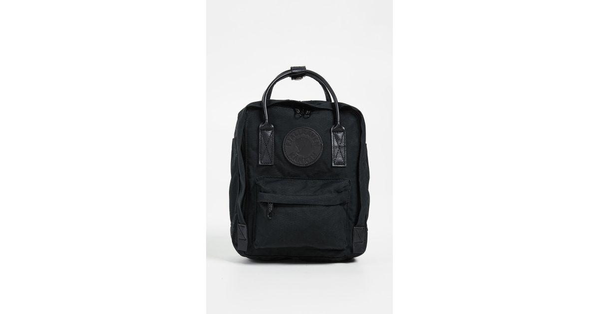 Fjallraven Kanken No. 2 Mini Backpack in Black | Lyst