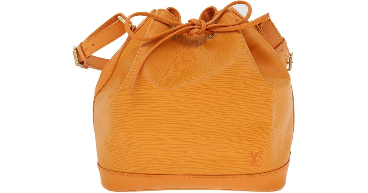 Louis Vuitton Noé Leather Shoulder Bag (pre-owned) in Orange | Lyst