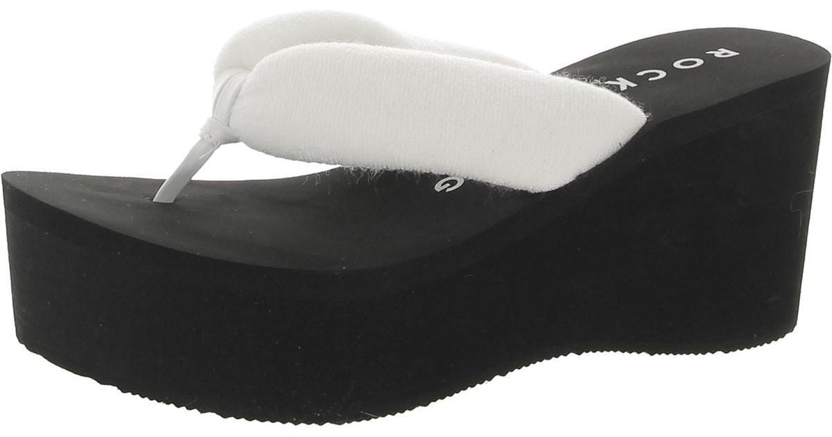 Rocket Dog Crush Puff Thong Slip On Wedge Sandals in Black Lyst