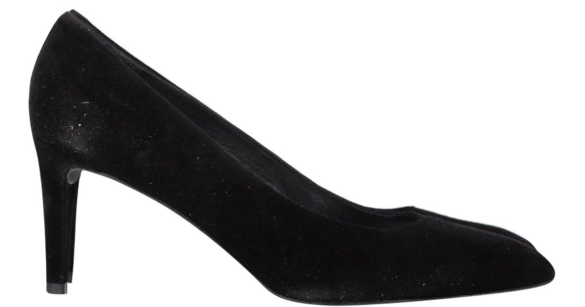 stuart weitzman russell bromley shoes