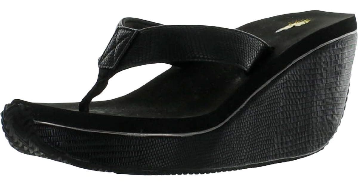Volatile Canova Faux Leather Thong Wedge Sandals in Black Lyst
