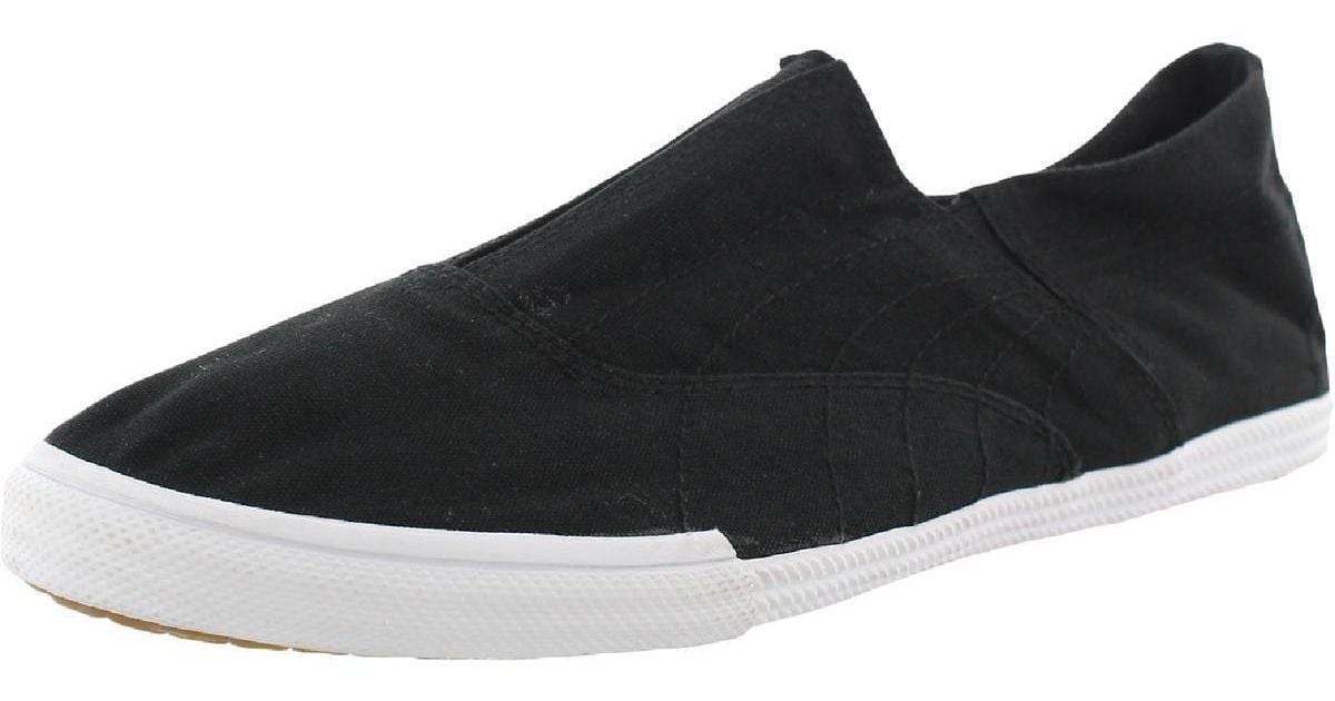 footgear nike tekkies
