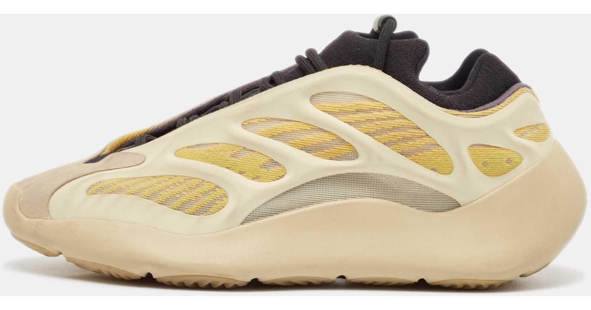 Yeezy Two Tone Mesh And Rubber Yeezy 700 V3 Azael Sneakers Size 39 1/3 ...