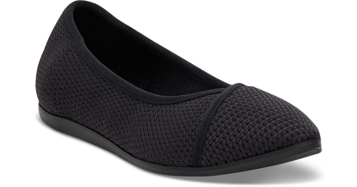 TOMS Katie Knit Pointed Toe Ballet Flats in Black Lyst