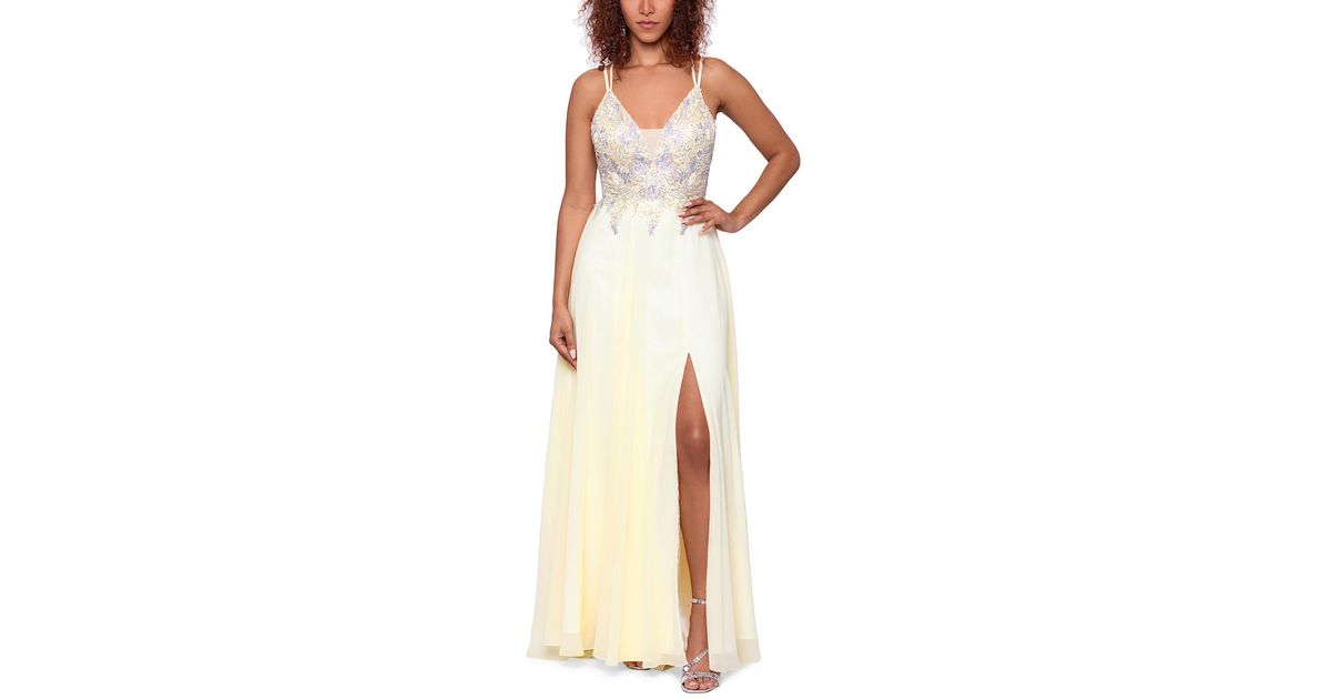 Xscape Applique Maxi Evening Dress in Natural Lyst