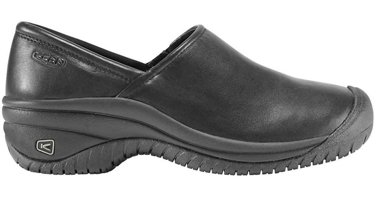 keen women's slip resistant shoes